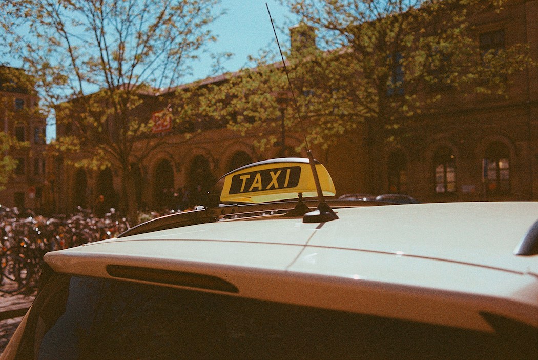 Luxury eco-friendly Tesla taxi in Bålsta with professional driver