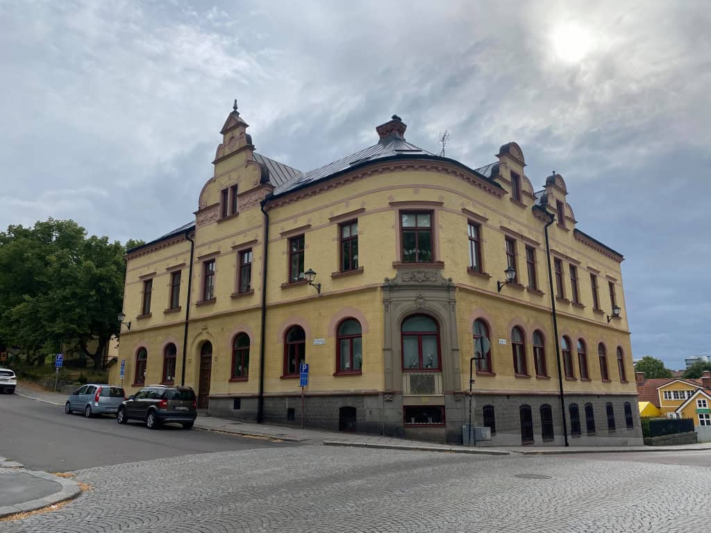 Taxitjänst från Bålsta till Enköping